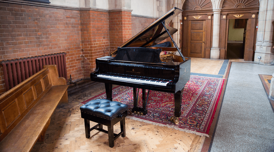 Choosing a Piano for Your Church