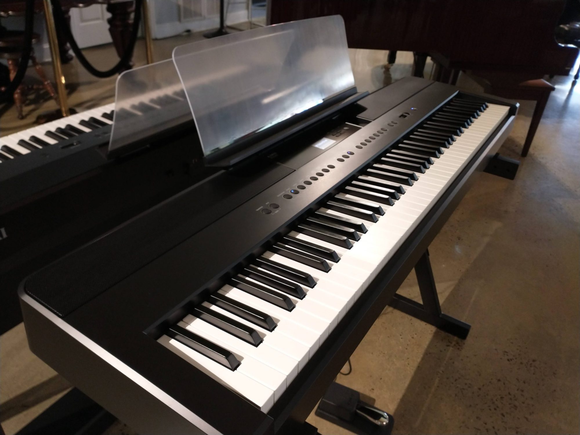Kawai ES520 Portable Digital Piano - Turners Keyboards