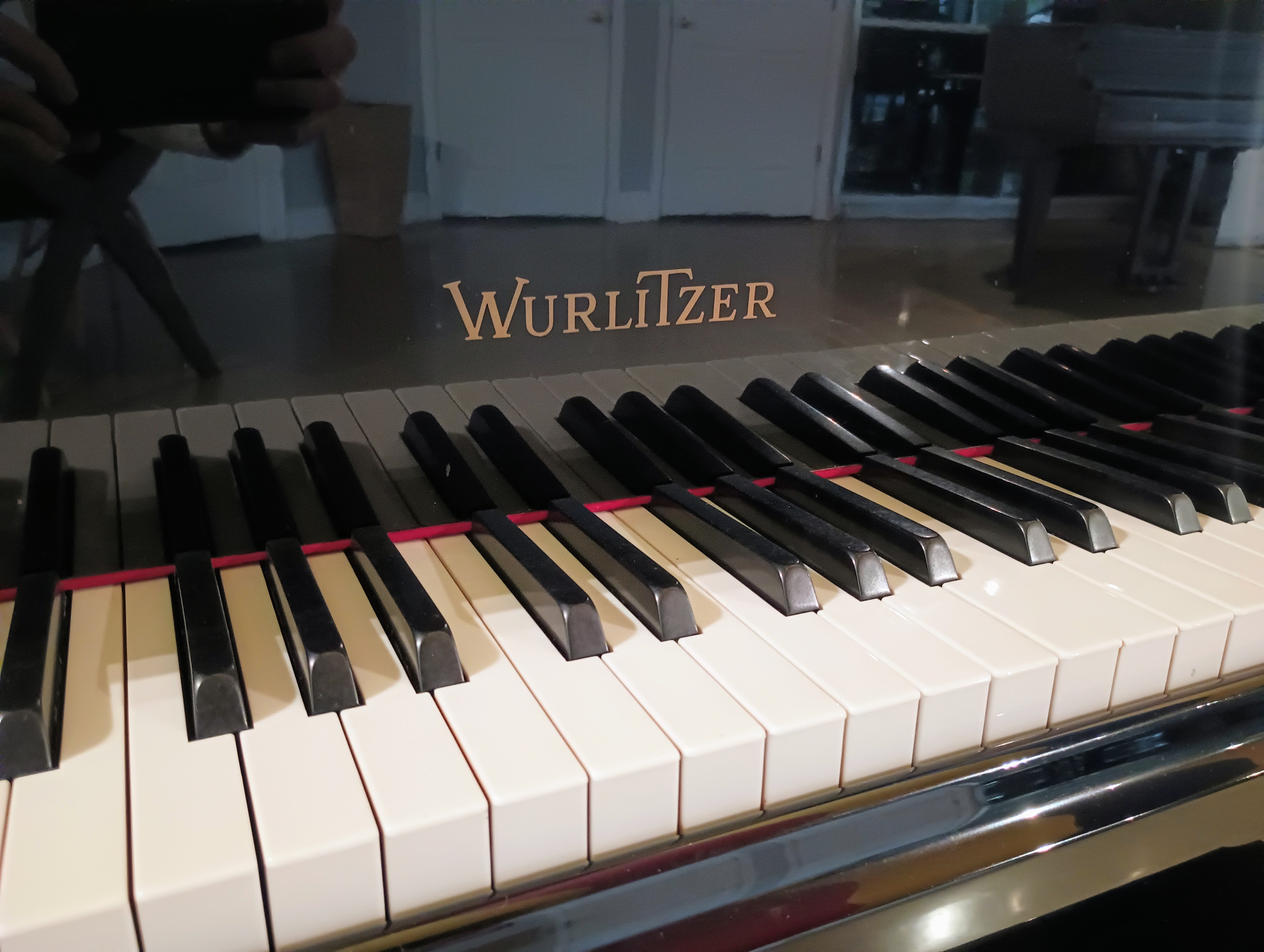 Wurlitzer G411 Baby Grand - Image 2